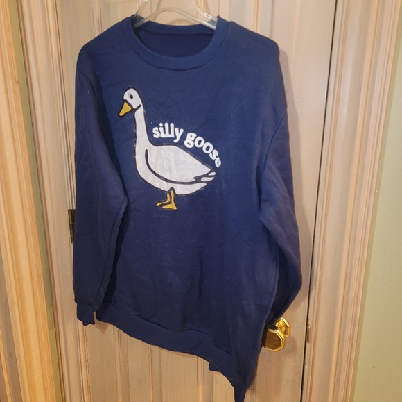 SHEIN Tops - Mens/womens Sz L Silly Goose Navy Blue Sweatshirt Whimsy